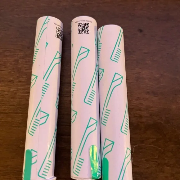 Quip 3 Adult Toothbrush Replacement Heads Open Box New - Picture 2 of 2